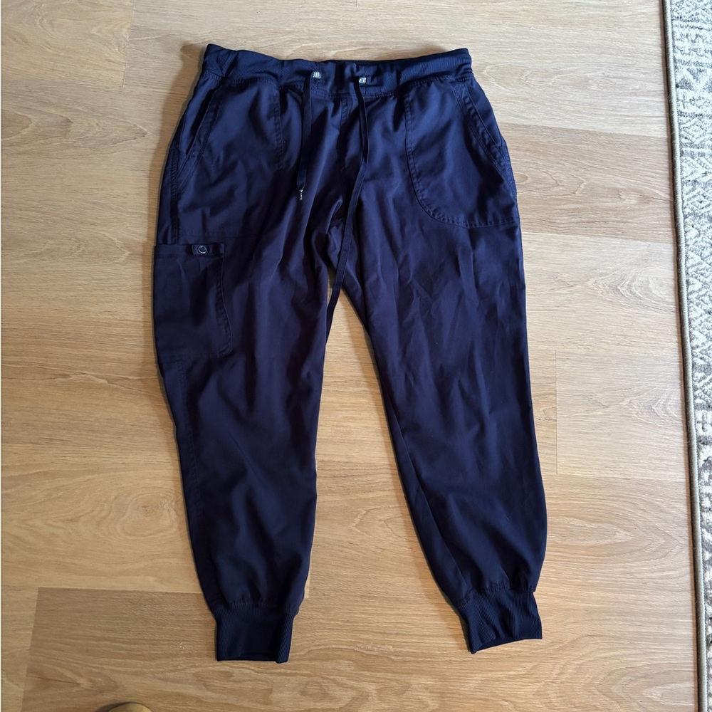 Med couture touch joggers